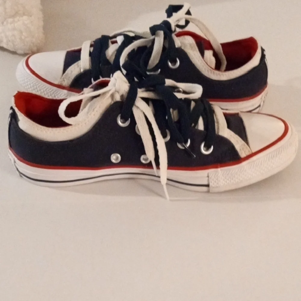 Converse Women's Size 7 All Star Red White Blue  Double Tongue - Picture 2 of 13